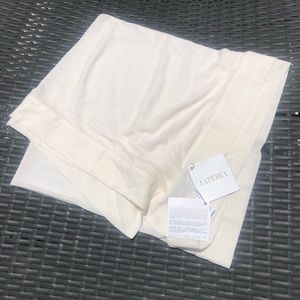 LA PERLA Swim Wrap / Sarong 52”W x 26”H